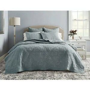 Wamsutta Cambridge 3-Piece Full Queen Quilt Set in Dusty Blue New